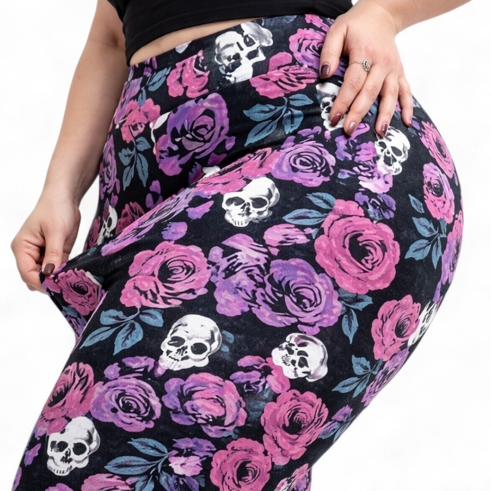Torrid 3X Black Floral Skull Premium Stretch 4-Way Recovery Leggings NWOT - Picture 3 of 8